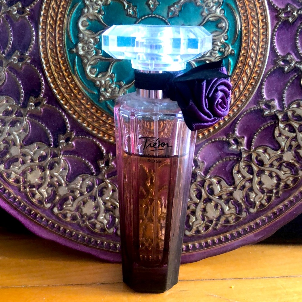 Sold: Lancôme: Trésor Midnight Rose